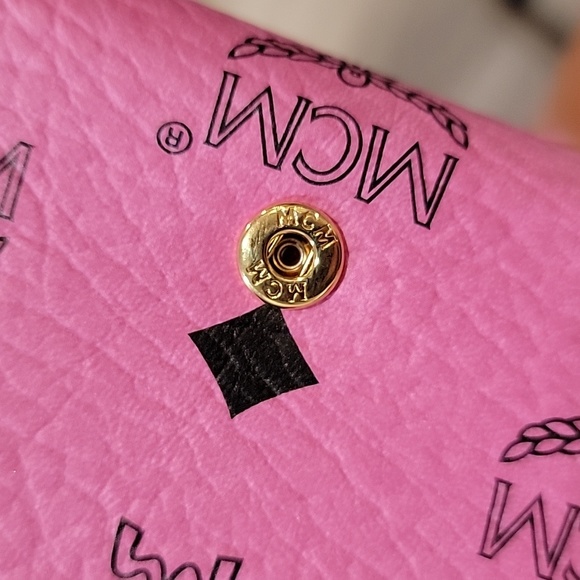 McM fold Wallet - Picture 7 of 8